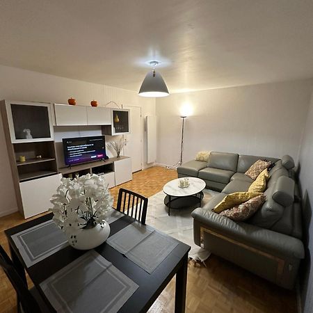 Appartement En Residence- كليشي المظهر الخارجي الصورة
